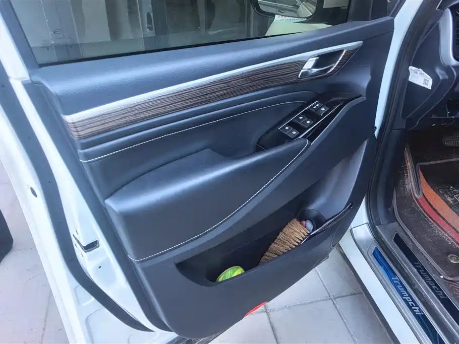 GAC Trumpchi M8 Leading Show Series 390 T Supreme