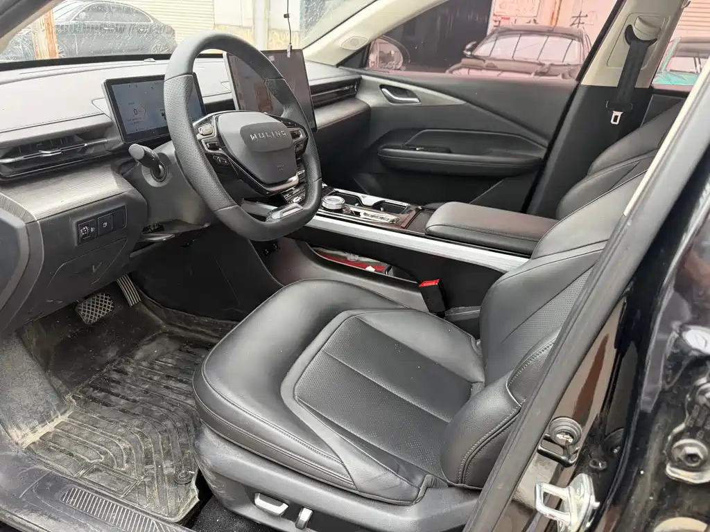 Wuling Starlight Co-Create 150 Advanced