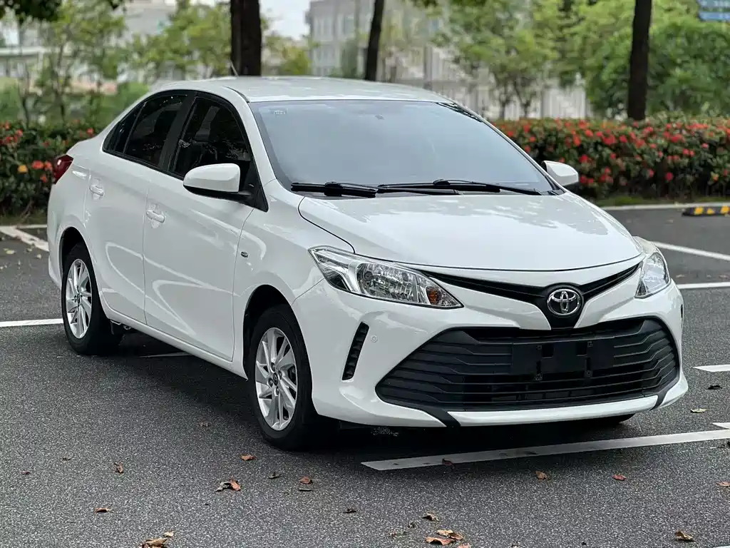 Vios 1.5 L CVT Creation