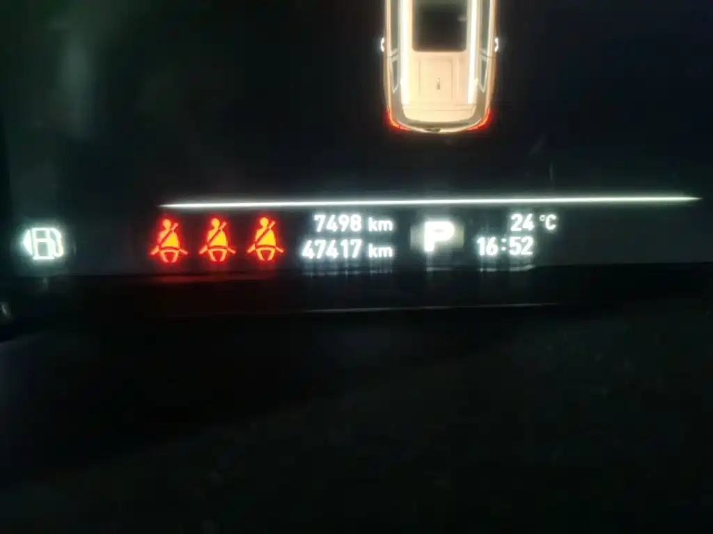 Roewe RX8 30 T Connected 2 WD Supreme