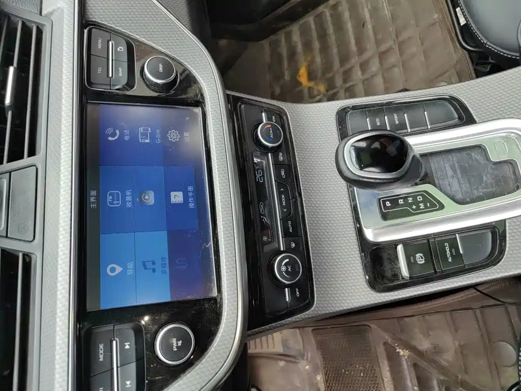 Emgrand GS Sport 1.3 T Auto Leading Style
