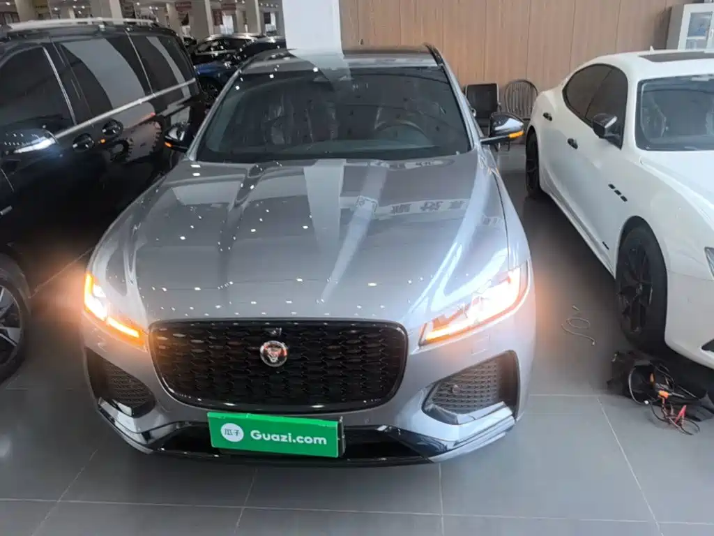 Jaguar F-PACE 捷豹F-PACE 2024款 P400 SPORT