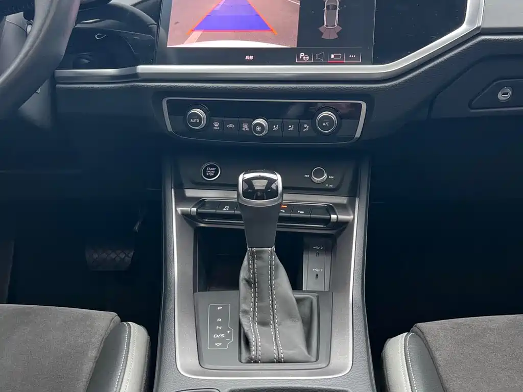 Audi Q3 35 TFSI Fashion Dynamic
