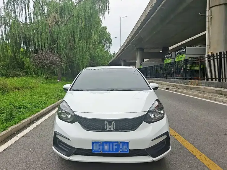 Honda Fit 1.5 L CVT Trend Start
