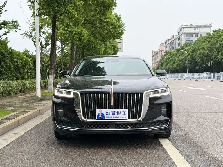 Hongqi H9 2.0 T Connected Flagship