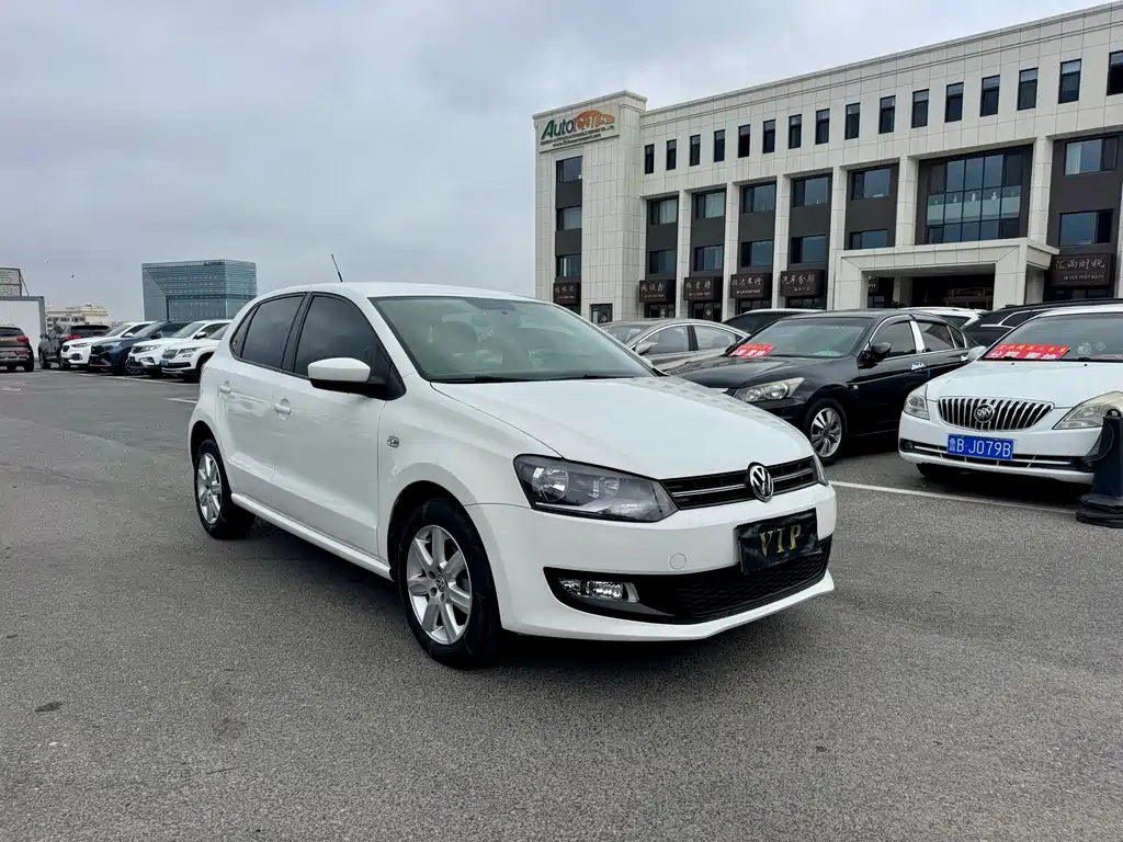 Polo 1.6 L Auto Comfort