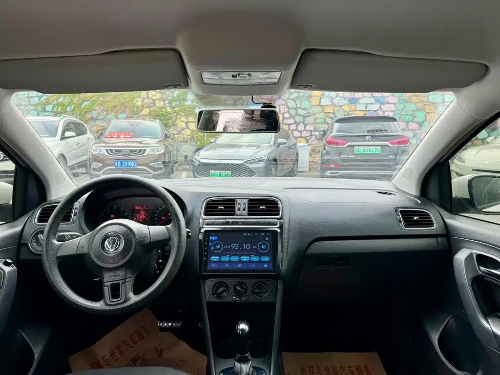 Polo 1.6 L Auto Comfort