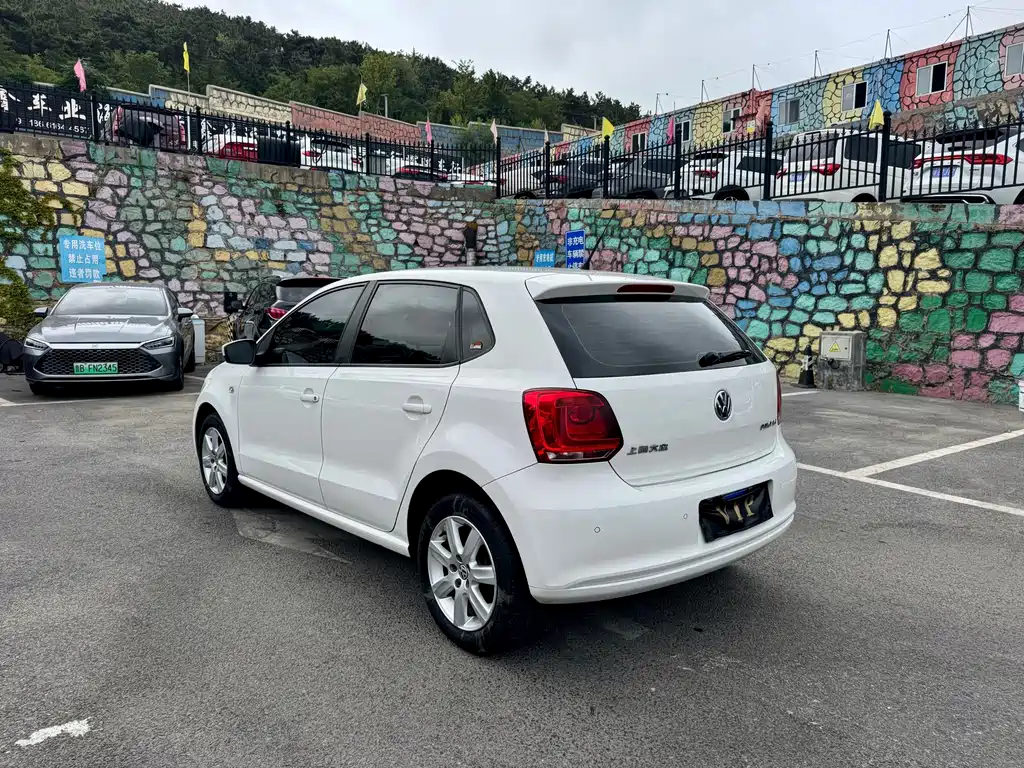 Polo 1.6 L Auto Comfort