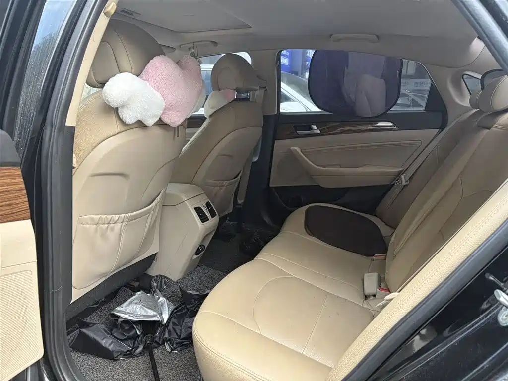 Sonata 索纳塔 2015款 2.0 L GLS智能型