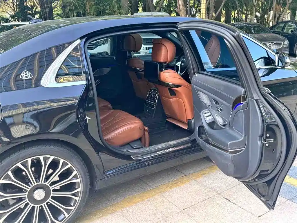 Maybach S-Class S 450 4 MATIC Collector