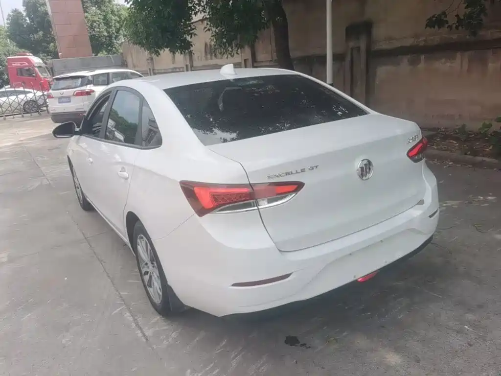 Excelle GT 18 T Auto Connected Elite CN-VI