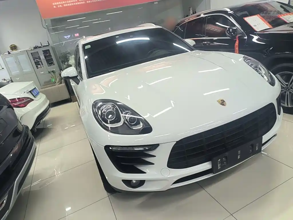 Macan Macan 2.0 T