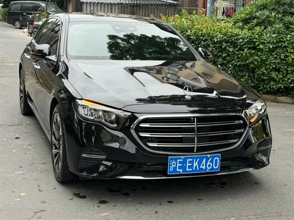 Mercedes-Benz E-Class Facelift E 300 L Luxury
