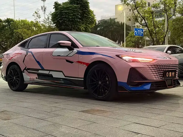 Changan UNI-V 1.5 T Sport