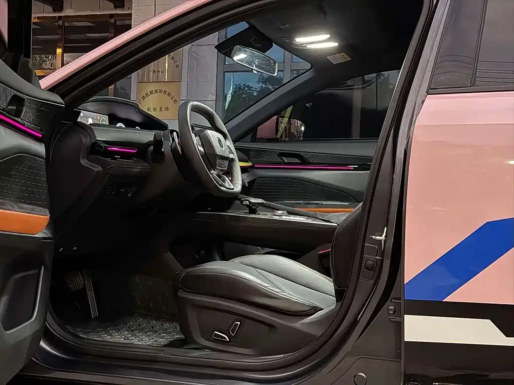 Changan UNI-V 1.5 T Sport
