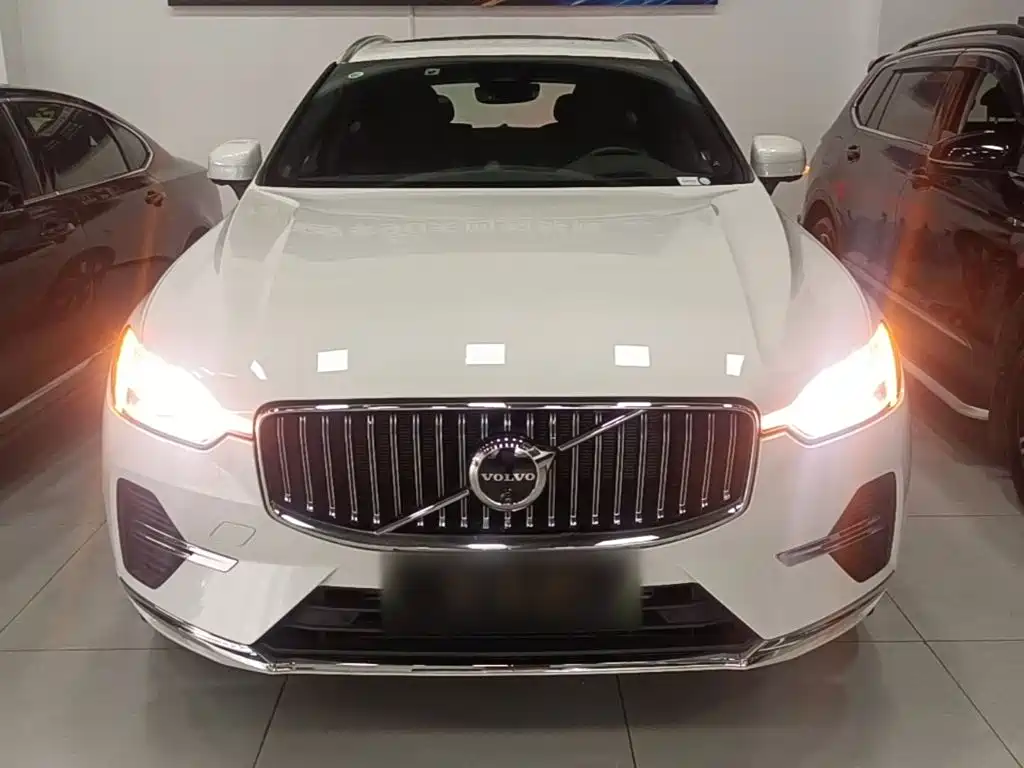 Volvo XC60 PHEV PHEV Hybrid Long Range 4 WD Smart Grace Luxury