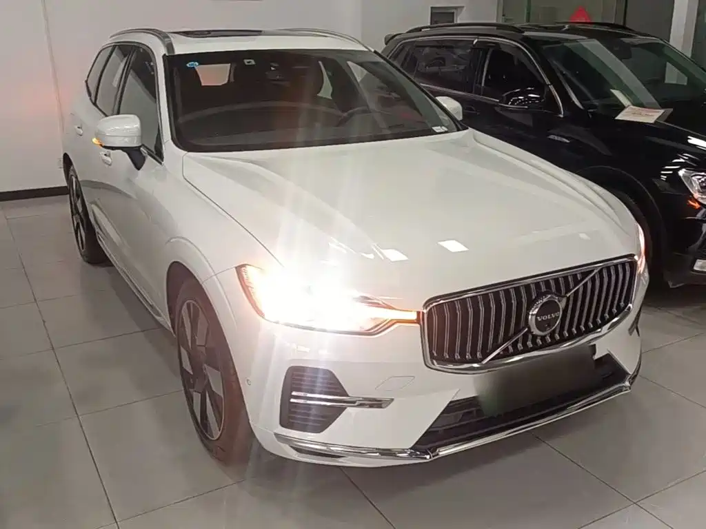 Volvo XC60 PHEV PHEV Hybrid Long Range 4 WD Smart Grace Luxury