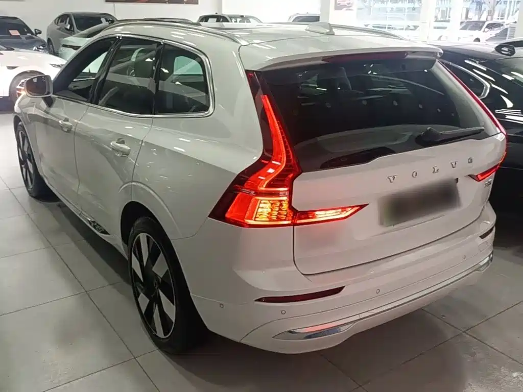 Volvo XC60 PHEV PHEV Hybrid Long Range 4 WD Smart Grace Luxury