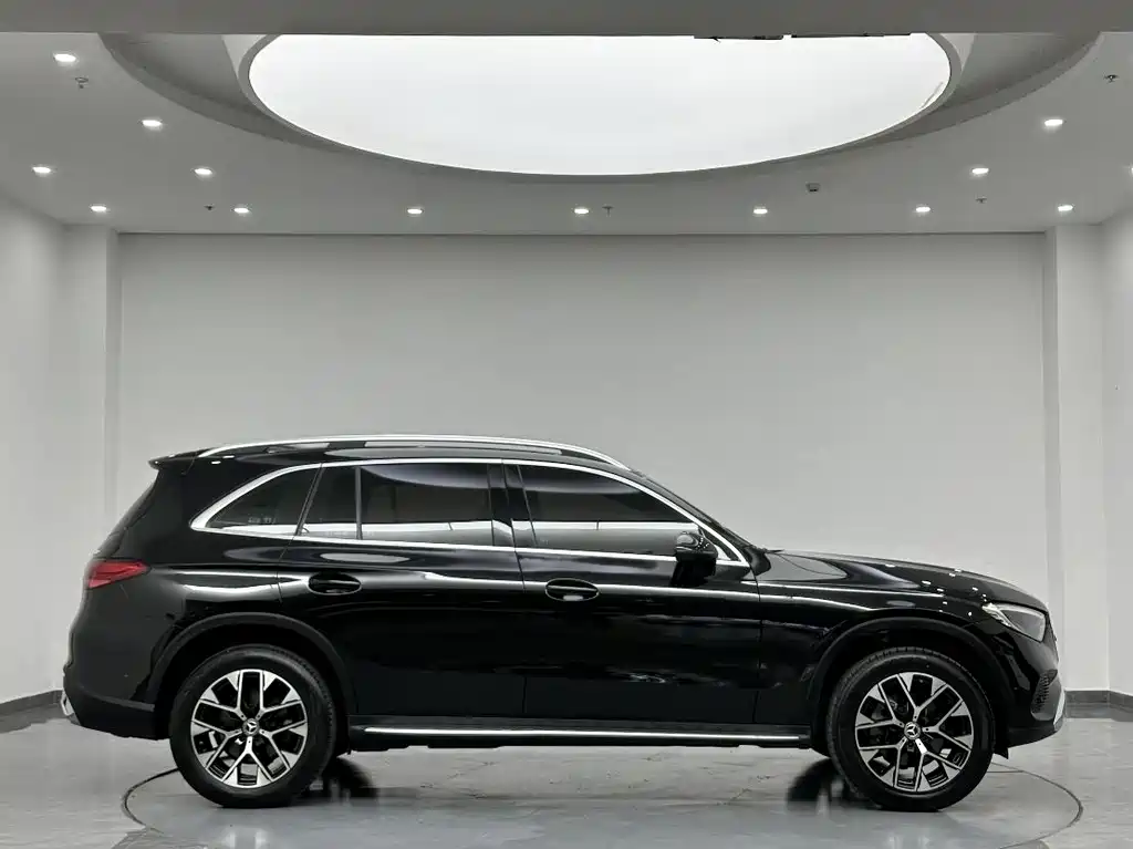 Mercedes-Benz GLC GLC 260 L 4 MATIC Dynamic 7-seat