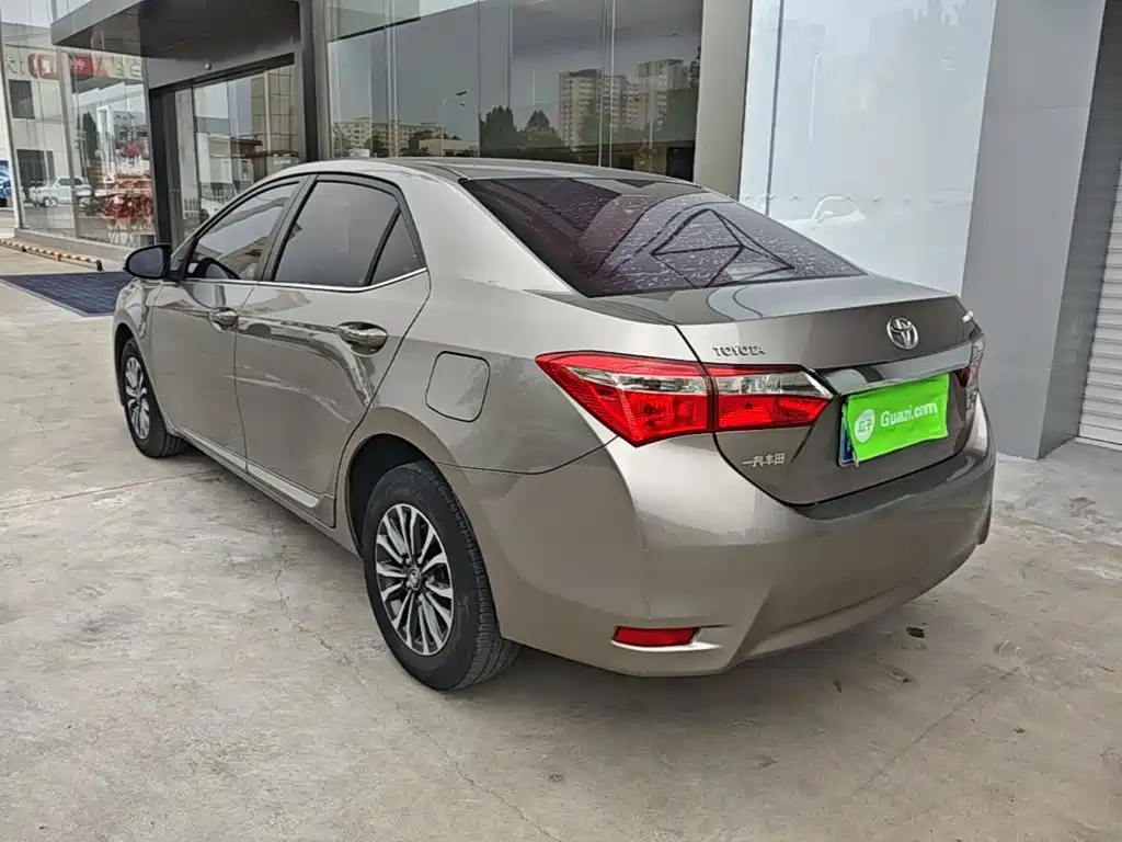 Corolla Facelift 1.2 T S-CVT GL-i