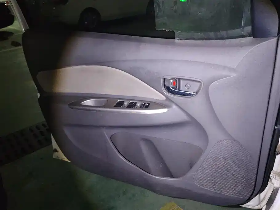 Vios 威驰 2010款 1.3 L GL-i标准版 MT