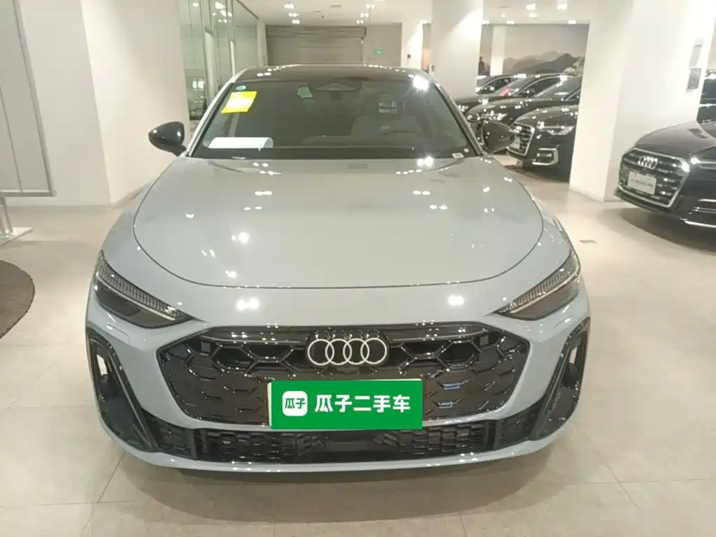 Audi A5 L 2.0 T Sport Plus