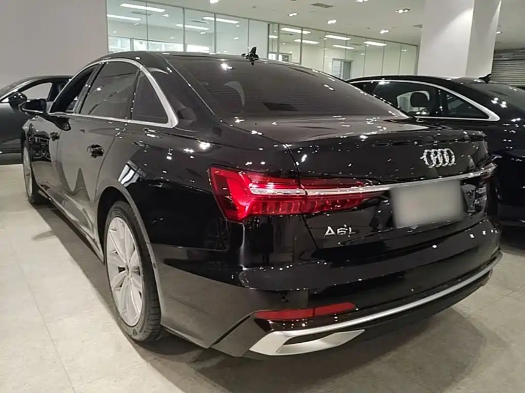 Audi A6 L 45 TFSI Select Dynamic