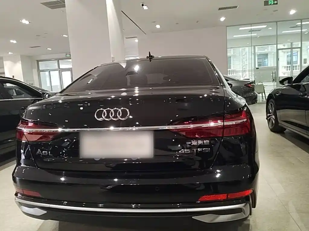 Audi A6 L 45 TFSI Select Dynamic