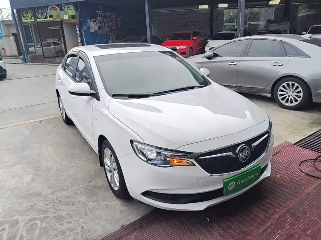 Excelle GT Facelift Exemplary 1.5 L Auto Elite
