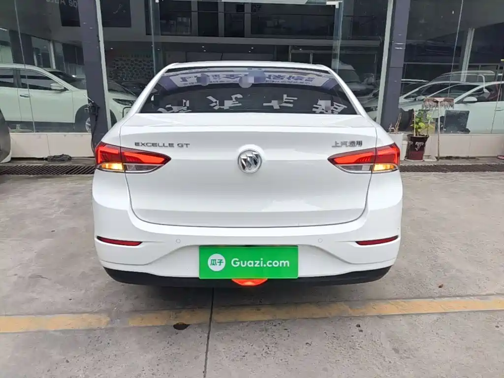 Excelle GT Facelift Exemplary 1.5 L Auto Elite
