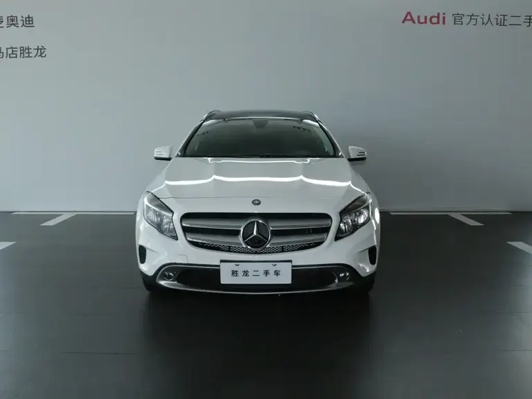 Mercedes-Benz GLA GLA 200 Dynamic