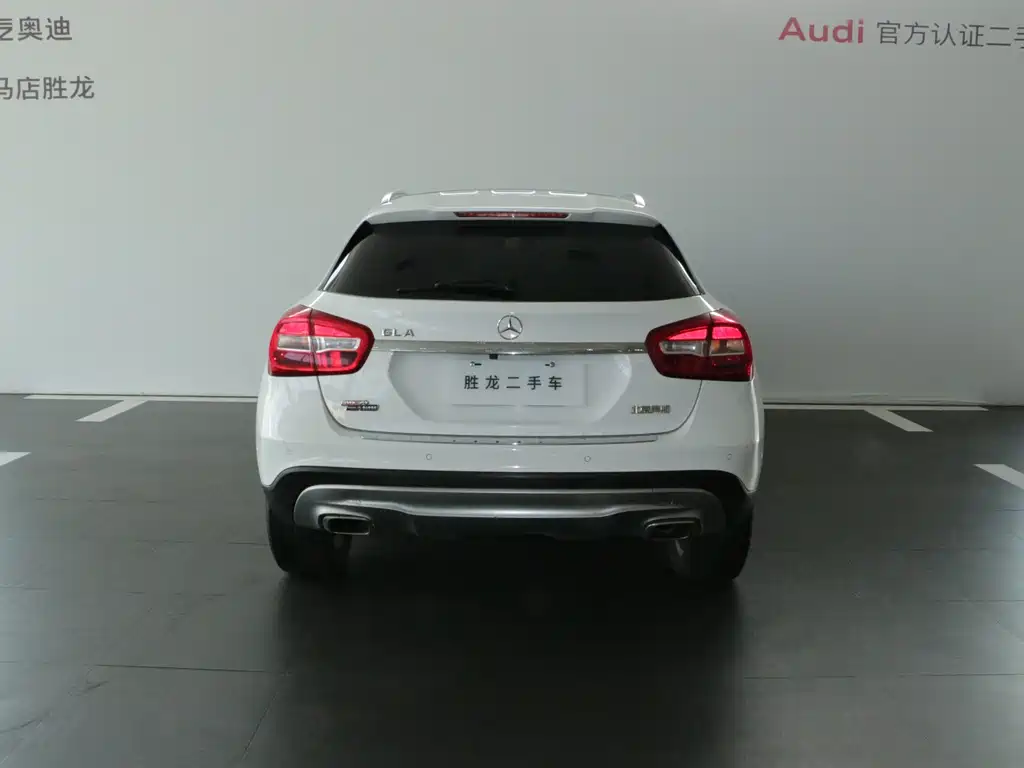 Mercedes-Benz GLA GLA 200 Dynamic