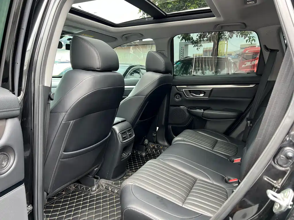 Breeze 240 TURBO CVT 2 WD Distinguished