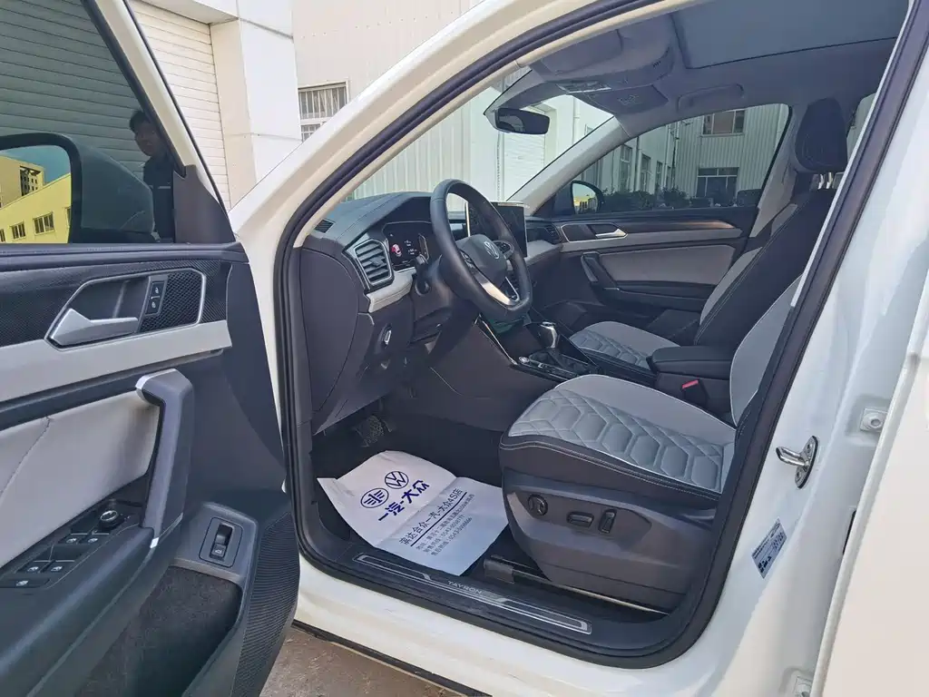 Tayron 280 TSI 2 WD Luxury Plus Advanced