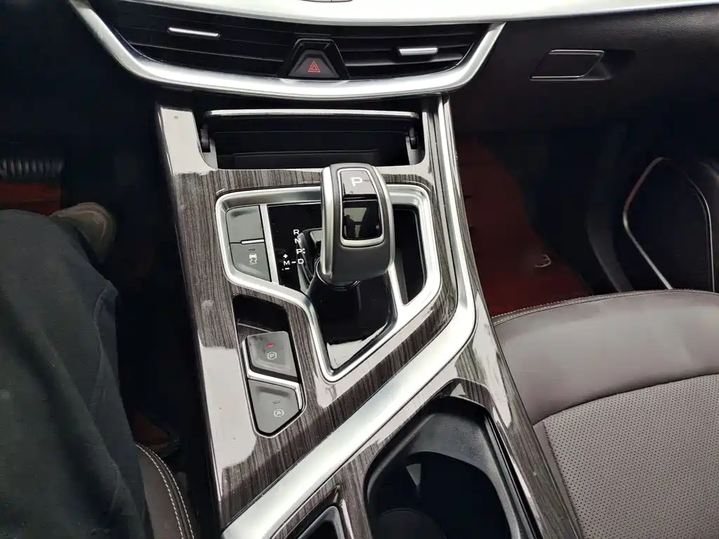 Jiaji 1.8 TD DCT Luxury