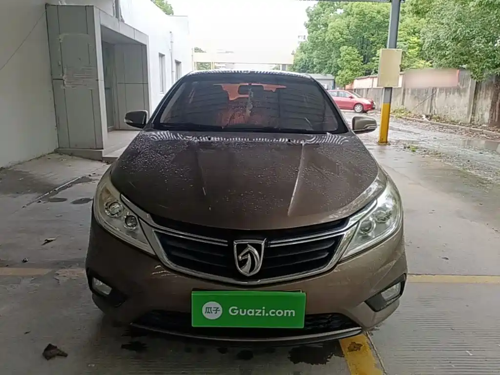 Baojun 630 宝骏630 2016款 1.5 L 手动舒适型