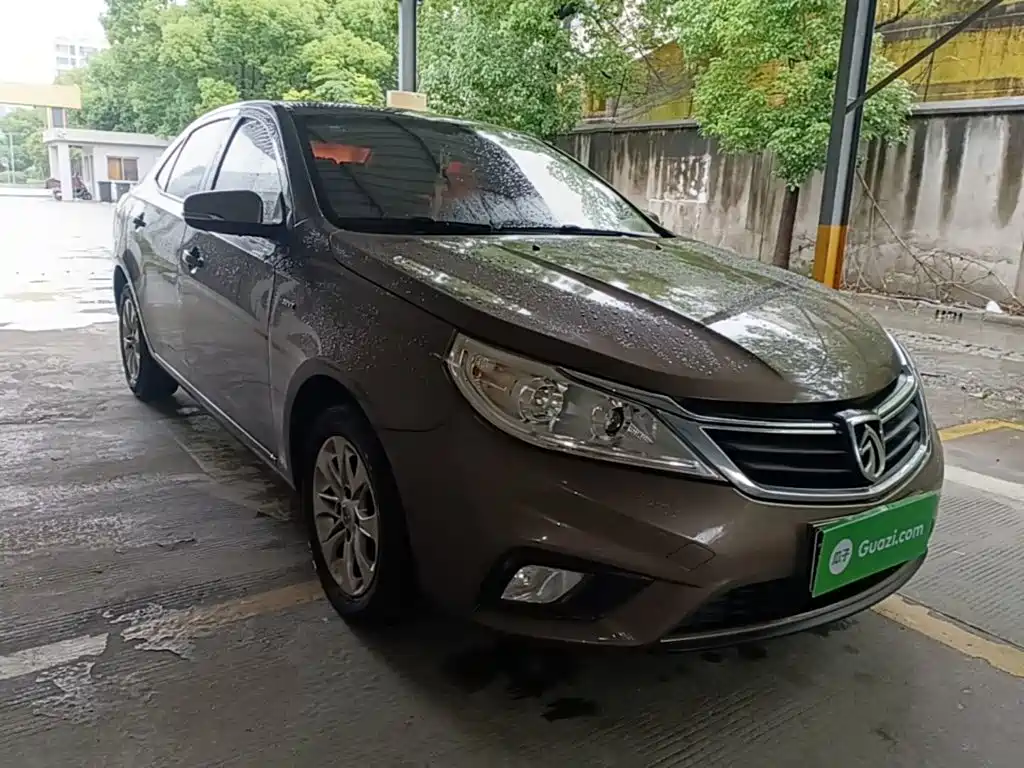 Baojun 630 宝骏630 2016款 1.5 L 手动舒适型