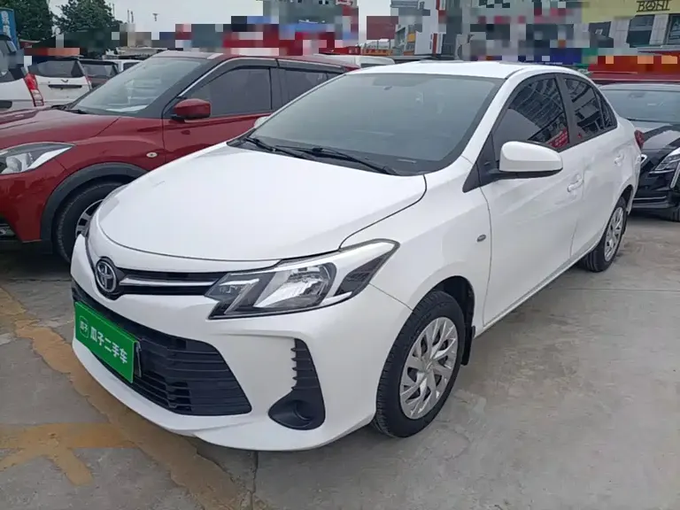 Toyota Vios 1.5 L CVT Comfort Travel