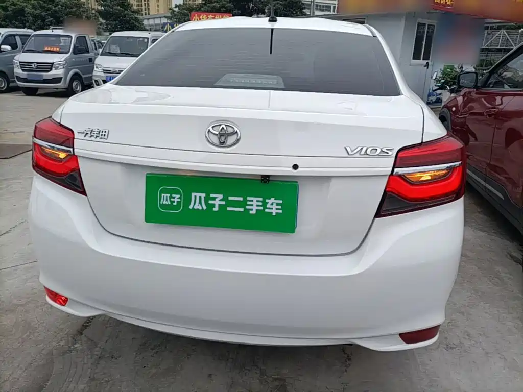 Vios 1.5 L CVT Comfort Travel