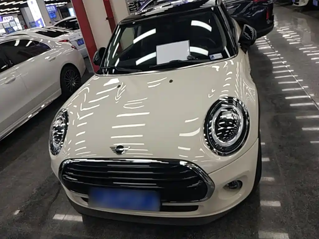 MINI 1.5 T COOPER Classic