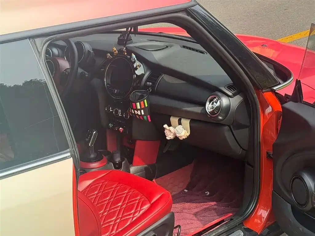 MINI 1.5 T ONE