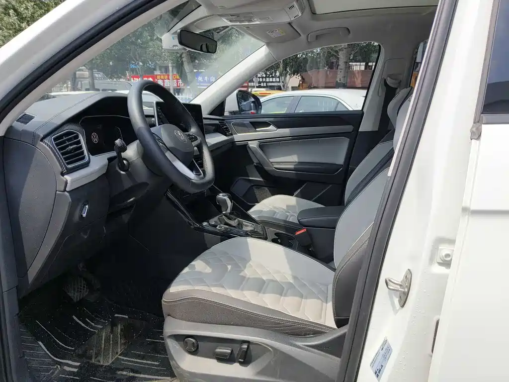 Tayron 280 TSI 2 WD Luxury Plus Advanced