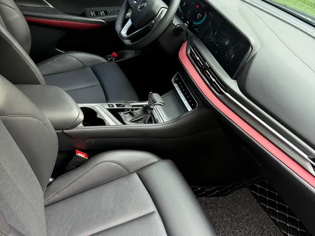 Changan CS55 PLUS 1.5 T Auto Vivid Color