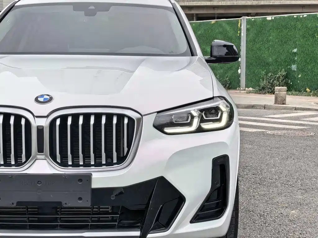 BMW X3 xDrive25 i M Sport Package