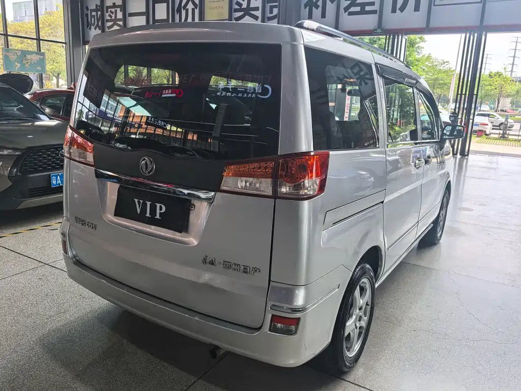 Shuaike 帅客 2014款 1.6 L 手动舒适型7座 国IV