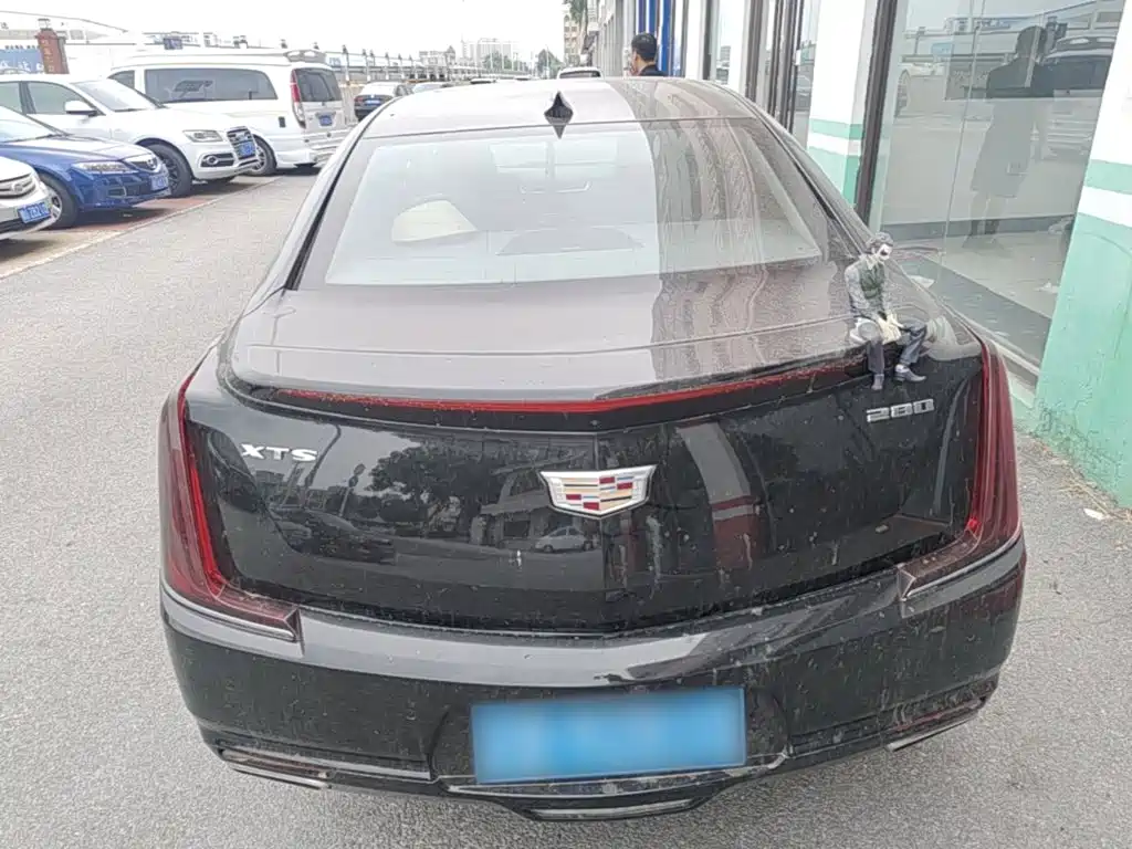 Cadillac XTS 28 T Tech