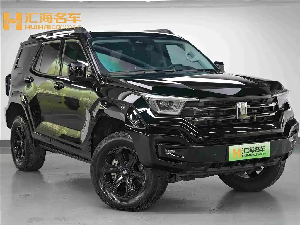 Tank 400 NEV Hi4-T Offroad