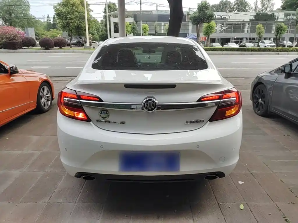 Regal 1.6 T Leading Tech