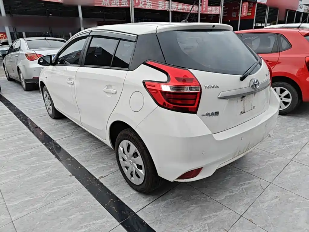 Vios FS 1.5 L CVT Sharp Speed