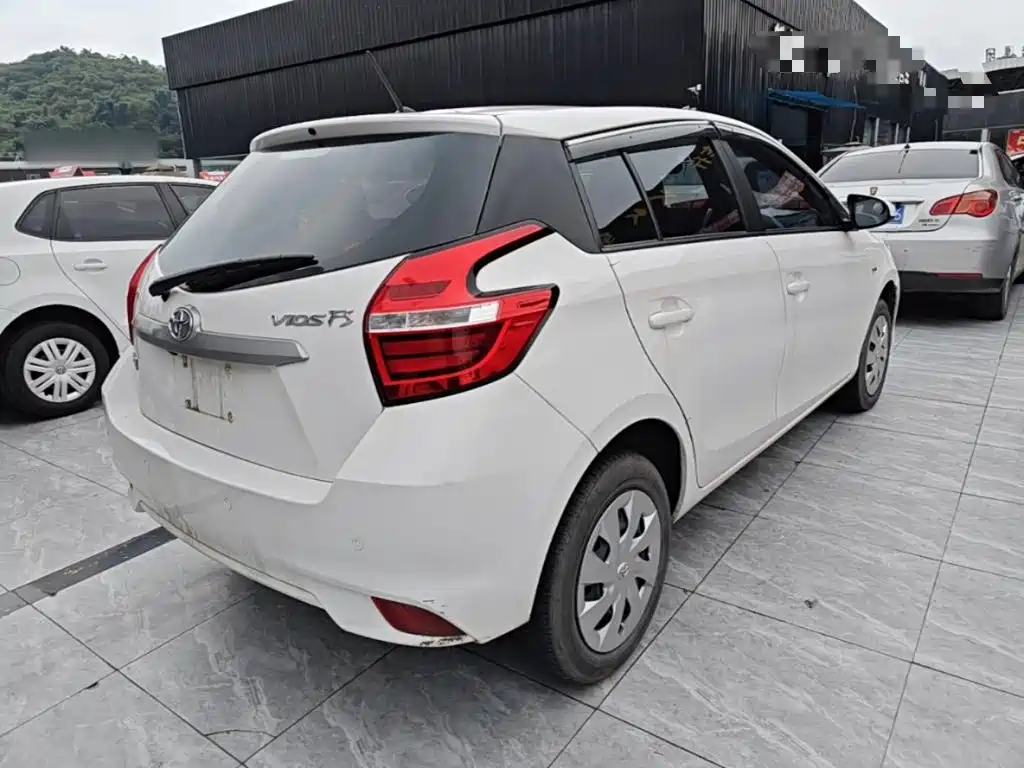 Vios FS 1.5 L CVT Sharp Speed